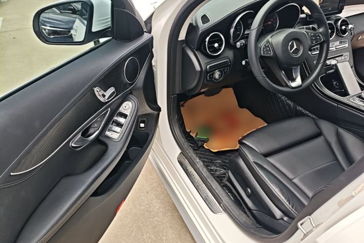 Used Mercedes-Benz C-Class 2017 Revised C 180 L Dynamic Sports Edition Driver Seat
