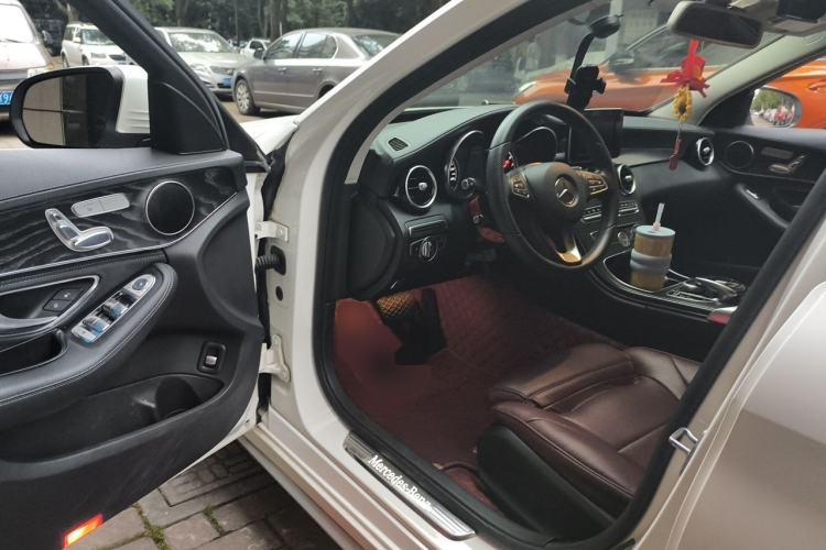 Used Mercedes-Benz C-Class 2017 C 200 L Sport Edition Driver Seat