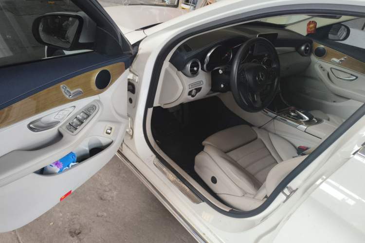 Used Mercedes-Benz C-Class 2017 C 180 L Driver Seat