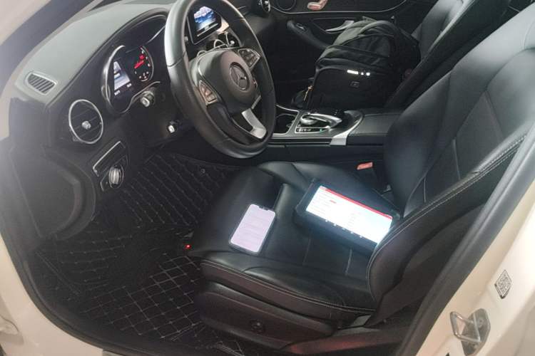 Used Mercedes-Benz C-Class 2017 C 200 L Sport Edition Driver Seat