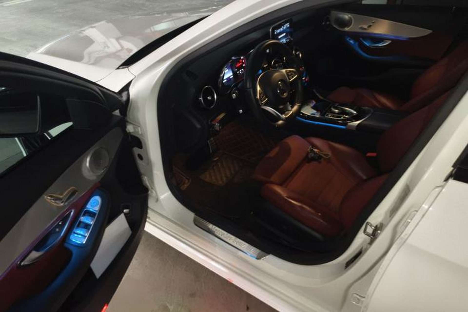 Used Mercedes-Benz C-Class 2017 Restyled C 200 Sport Edition Driver Seat