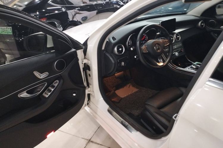 Used Mercedes-Benz C-Class 2017 C 200 station wagon Driver Seat