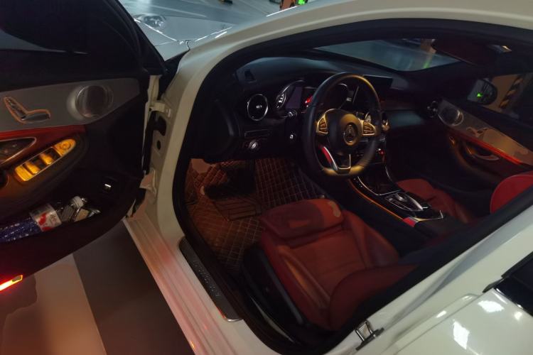 Used Mercedes-Benz C-Class 2017 C 200 Sport Edition Driver Seat