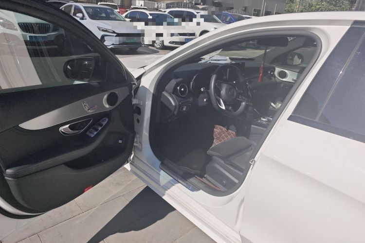 Used Mercedes-Benz C-Class 2017 Restyled C 200 Sport Edition Driver Seat