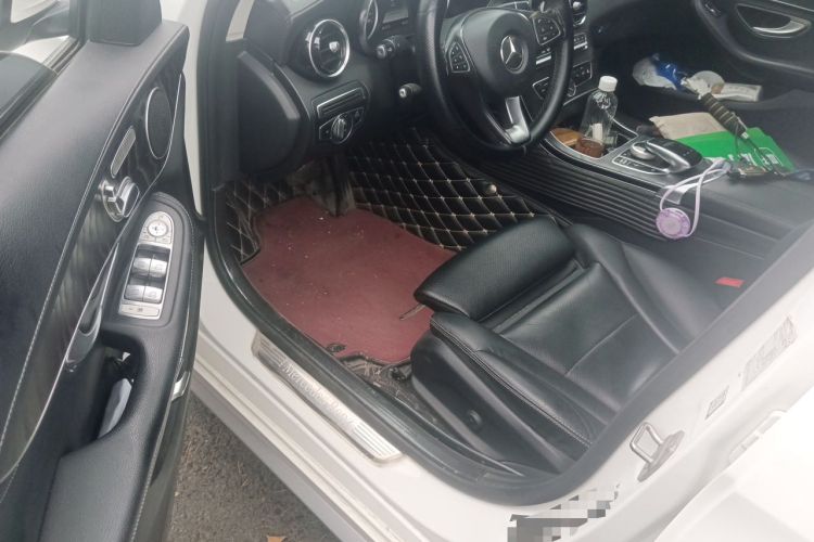 Used Mercedes-Benz C-Class 2017 Facelift C 200 L Driver Seat