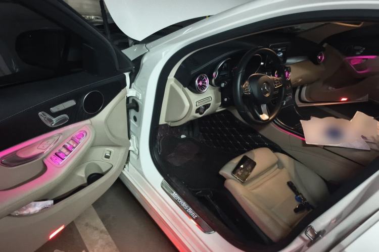 Used Mercedes-Benz C-Class 2017 C 200 L Driver Seat