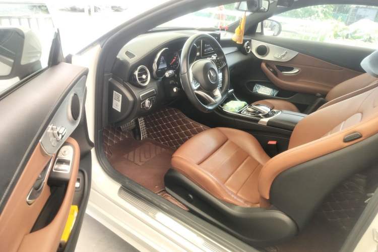 Used Mercedes-Benz C-Class 2017 C 200 Coupe Driver Seat