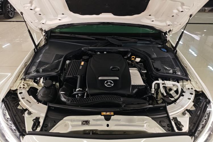 Used Mercedes-Benz C-Class 2017 C 200 Sport Edition Engine Bay