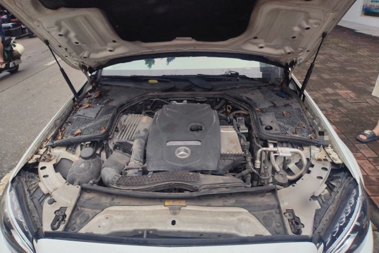 Used Mercedes-Benz C-Class 2017 Facelift C 200 L Sport Edition Engine Bay