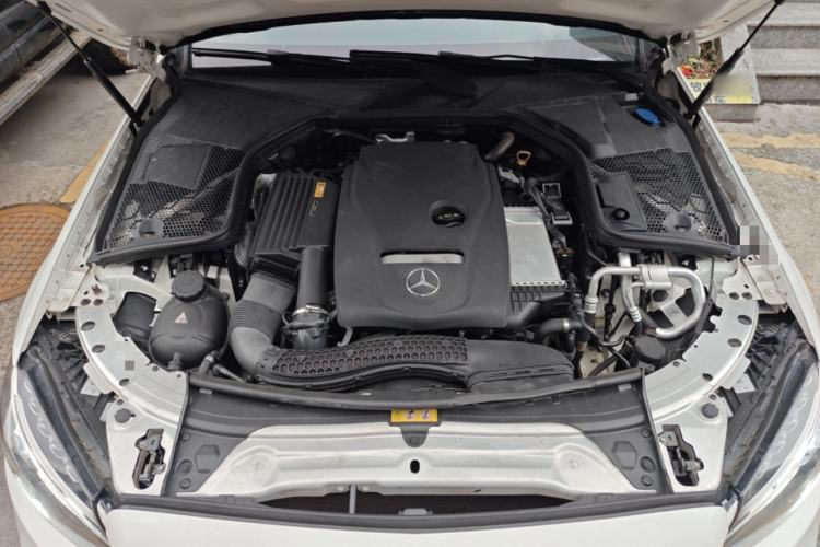 Used Mercedes-Benz C-Class 2017 Facelift C 200 Coupe Engine Bay