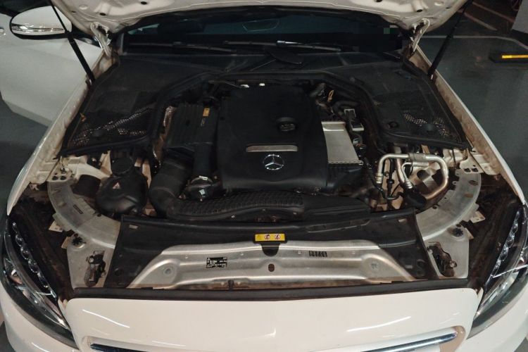 Used Mercedes-Benz C-Class 2017 Facelift C 200 L Sport Edition Engine Bay