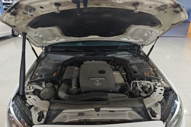 Used Mercedes-Benz C-Class 2017 Restyled C 180 L Fashion Edition Sport Version Engine Bay