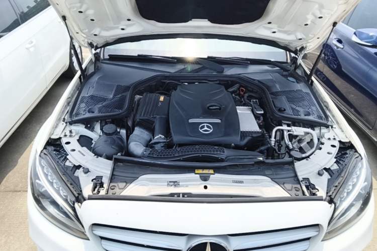 Used Mercedes-Benz C-Class 2017 Restyled C 180 L Fashion Edition Sport Version Engine Bay
