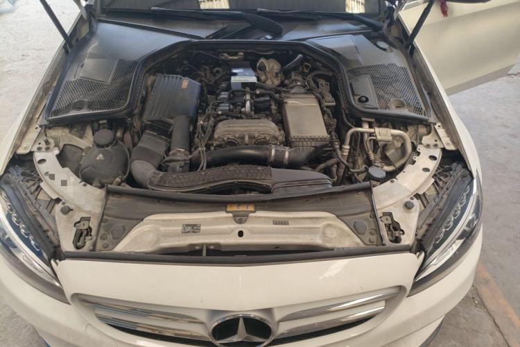 Used Mercedes-Benz C-Class 2017 Facelift C 200 L Sport Edition Engine Bay