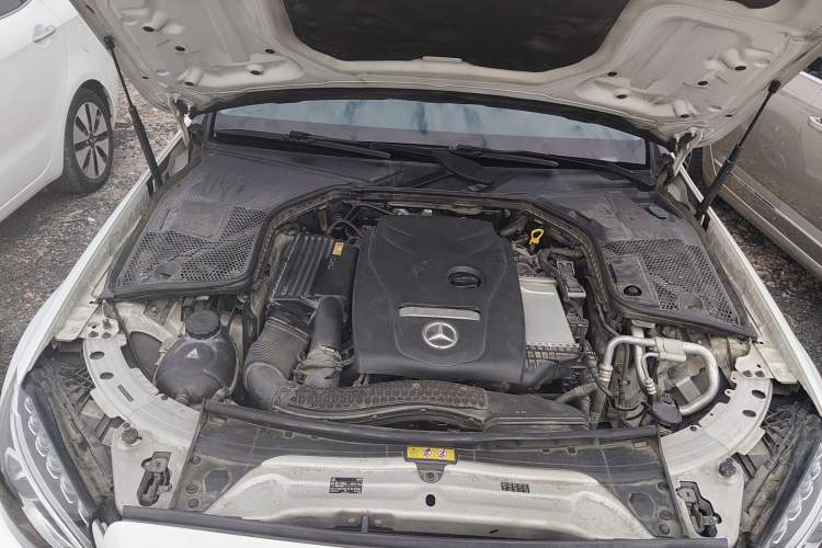 Used Mercedes-Benz C-Class 2017 C 200 L Sport Edition Engine Bay
