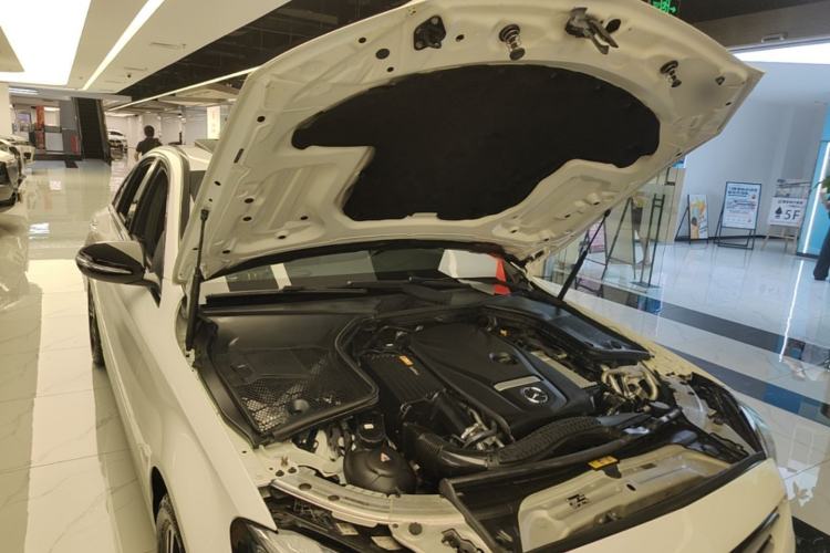 Used Mercedes-Benz C-Class 2017 C 200 Sport Edition Engine Bay