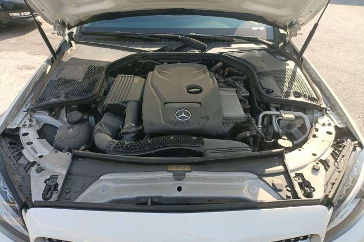 Used Mercedes-Benz C-Class 2017 Facelift C 200 Station Wagon Engine Bay