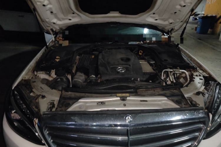 Used Mercedes-Benz C-Class 2017 C 200 L Engine Bay