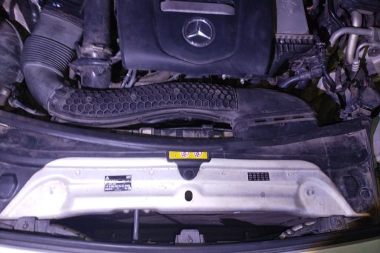 Used Mercedes-Benz C-Class 2017 Restyled C 180 L Fashion Edition Sport Version Engine Bay