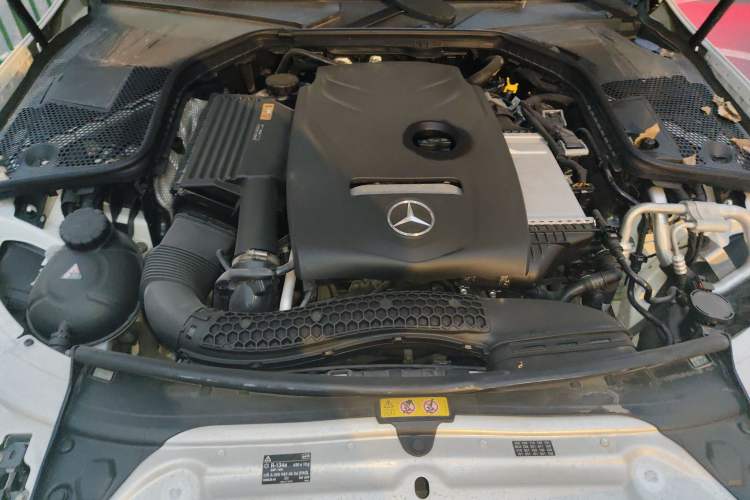 Used Mercedes-Benz C-Class 2017 C 200 L Sport Edition Engine Bay
