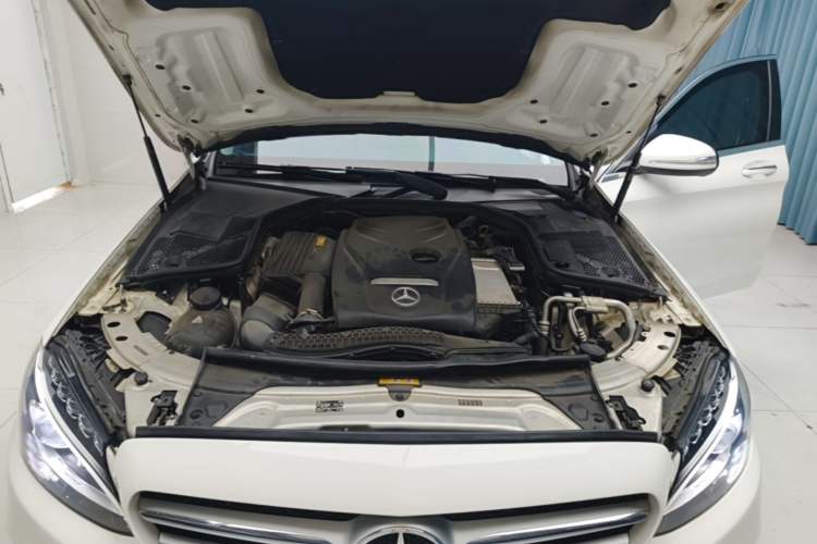 Used Mercedes-Benz C-Class 2017 Facelift C 200 L Sport Edition Engine Bay