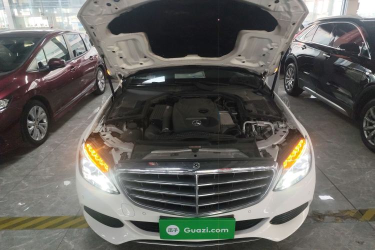 Used Mercedes-Benz C-Class 2017 Facelift C 200 L Engine Bay