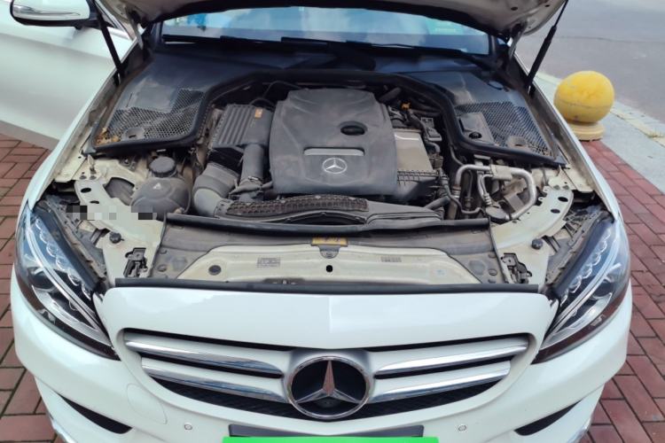 Used Mercedes-Benz C-Class 2017 Facelift C 200 L Sport Edition Engine Bay
