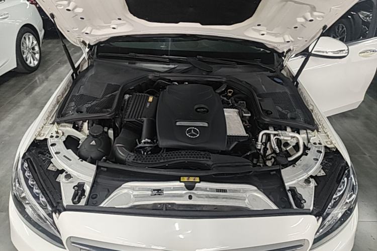 Used Mercedes-Benz C-Class 2017 Facelift C 200 L Sport Edition Engine Bay