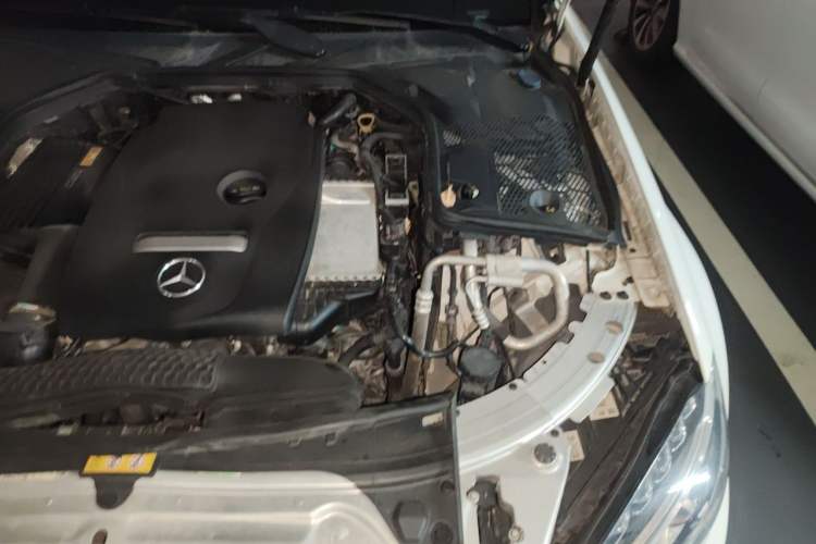 Used Mercedes-Benz C-Class 2017 C 200 Sport Edition Engine Bay Left