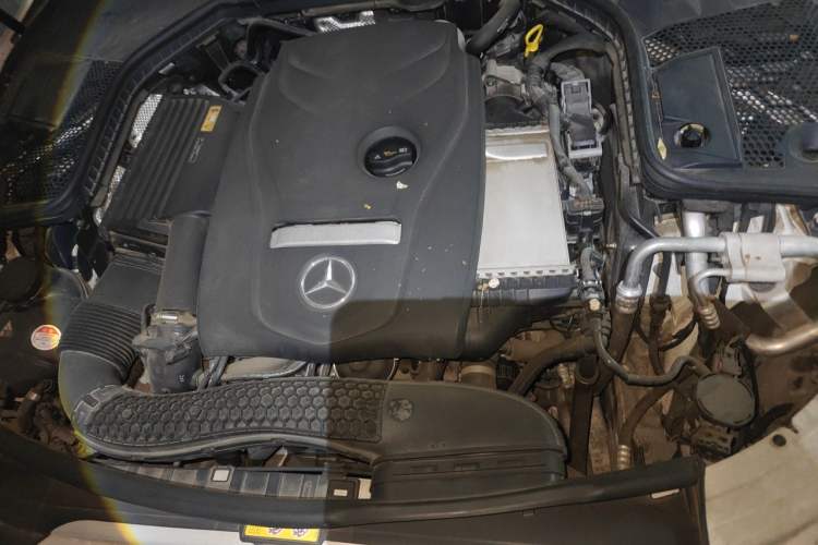 Used Mercedes-Benz C-Class 2017 Facelift C 200 L 4MATIC Sport Edition Engine Bay Left