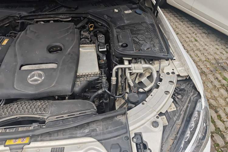 Used Mercedes-Benz C-Class 2017 Restyled C 200 Sport Edition Engine Bay Left