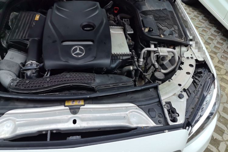 Used Mercedes-Benz C-Class 2017 C 180 Estate Engine Bay Left
