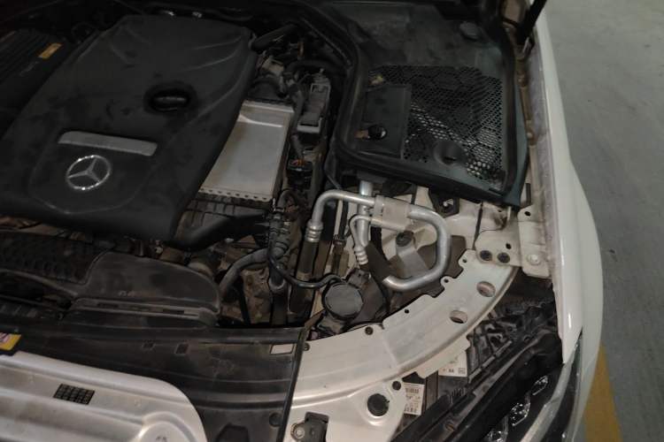 Used Mercedes-Benz C-Class 2017 Facelift C 200 L Sport Edition Engine Bay Left