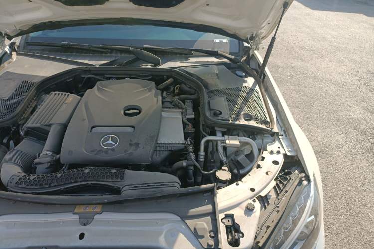 Used Mercedes-Benz C-Class 2017 Facelift C 200 Station Wagon Engine Bay Left