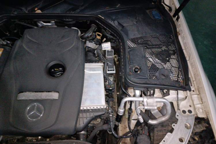 Used Mercedes-Benz C-Class 2017 C 200 L Sport Edition Engine Bay Left
