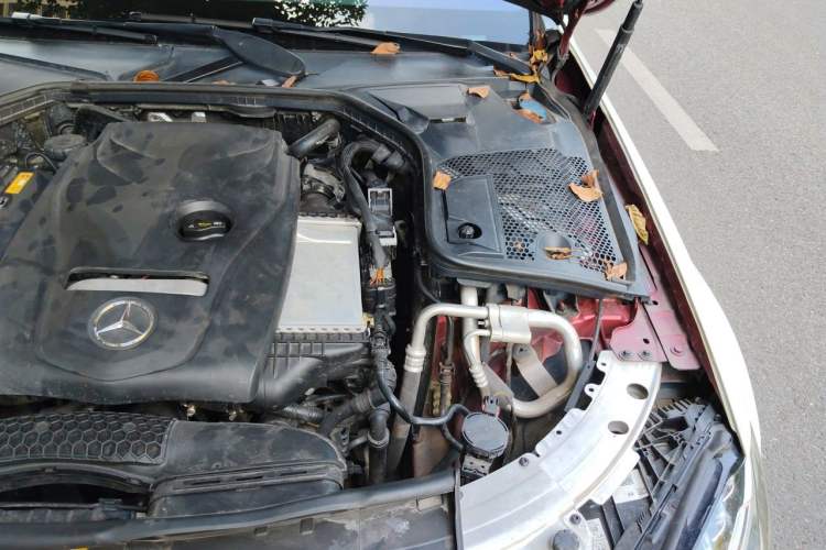 Used Mercedes-Benz C-Class 2017 C 200 L Sport Edition Engine Bay Left