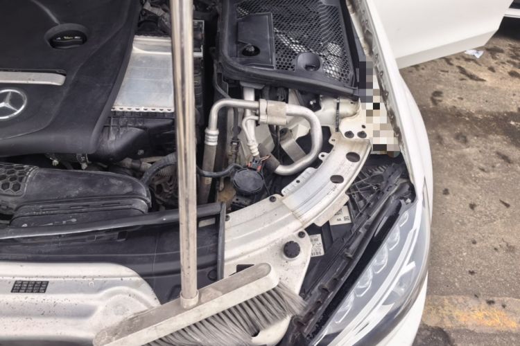 Used Mercedes-Benz C-Class 2017 C 200 L Sport Edition Engine Bay Left