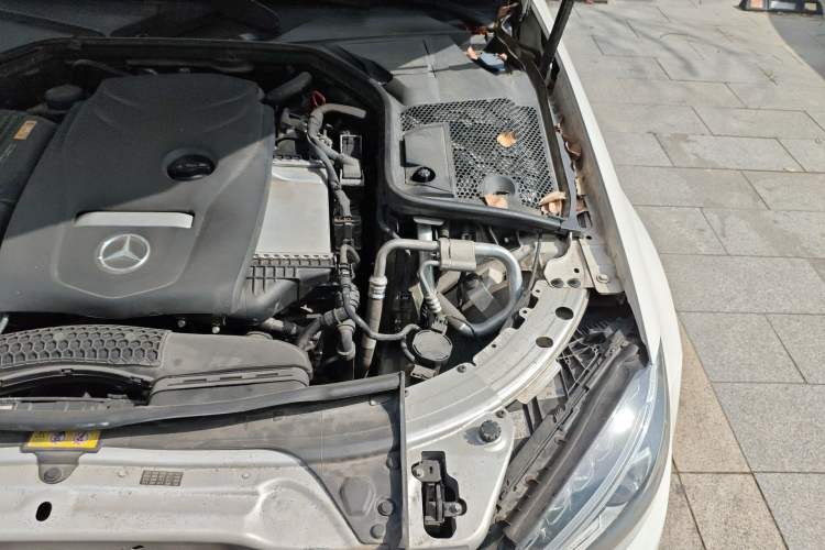 Used Mercedes-Benz C-Class 2017 C 180 L Sport Edition Engine Bay Left