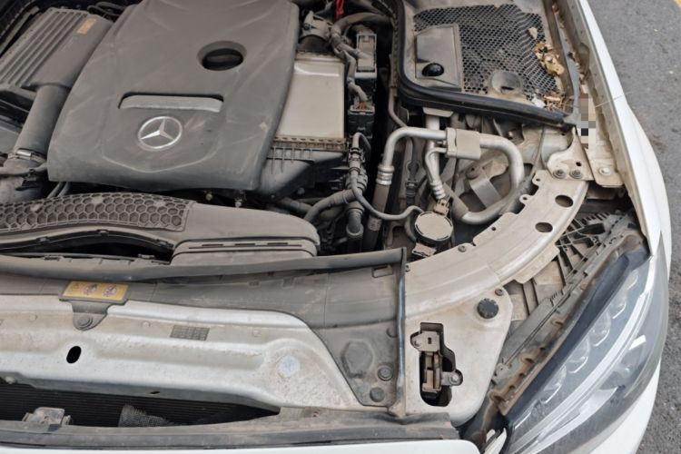 Used Mercedes-Benz C-Class 2017 Restyled C 180 L Fashion Edition Sport Version Engine Bay Left
