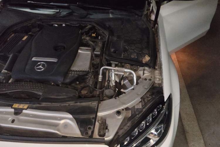 Used Mercedes-Benz C-Class 2017 Restyled C 200 Sport Edition Engine Bay Left