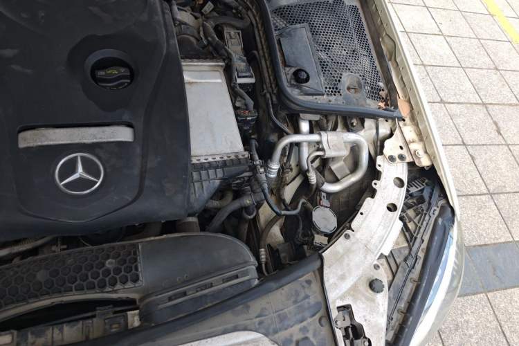Used Mercedes-Benz C-Class 2017 Facelift C 200 L Sport Edition Engine Bay Left
