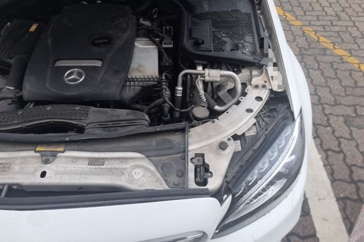 Used Mercedes-Benz C-Class 2017 Facelift C 200 L Sport Edition Engine Bay Left