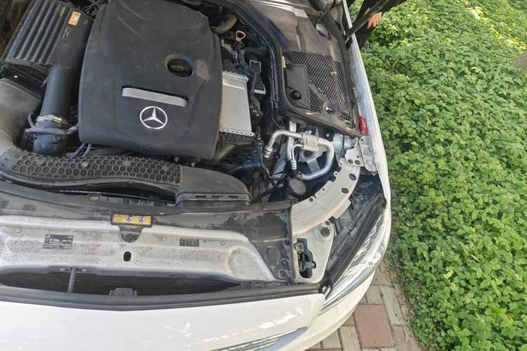 Used Mercedes-Benz C-Class 2017 Restyled C 200 Sport Edition Engine Bay Left