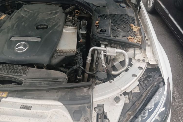 Used Mercedes-Benz C-Class 2017 Facelift C 200 L Engine Bay Left