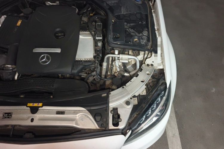 Used Mercedes-Benz C-Class 2017 C 200 L Engine Bay Left