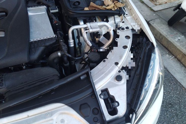 Used Mercedes-Benz C-Class 2017 C 200 Coupe Engine Bay Left