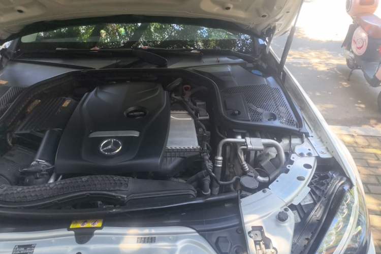 Used Mercedes-Benz C-Class 2017 Restyled C 180 L Fashion Edition Sport Version Engine Bay Left