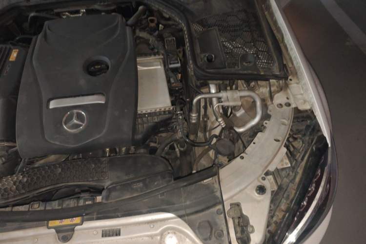 Used Mercedes-Benz C-Class 2017 Restyled C 200 Sport Edition Engine Bay Left