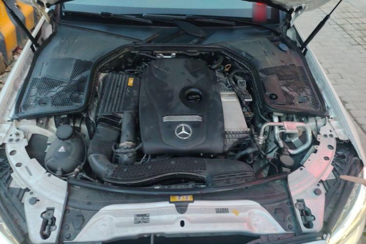 Used Mercedes-Benz C-Class 2017 Facelift C 200 L Sport Edition Engine Bay