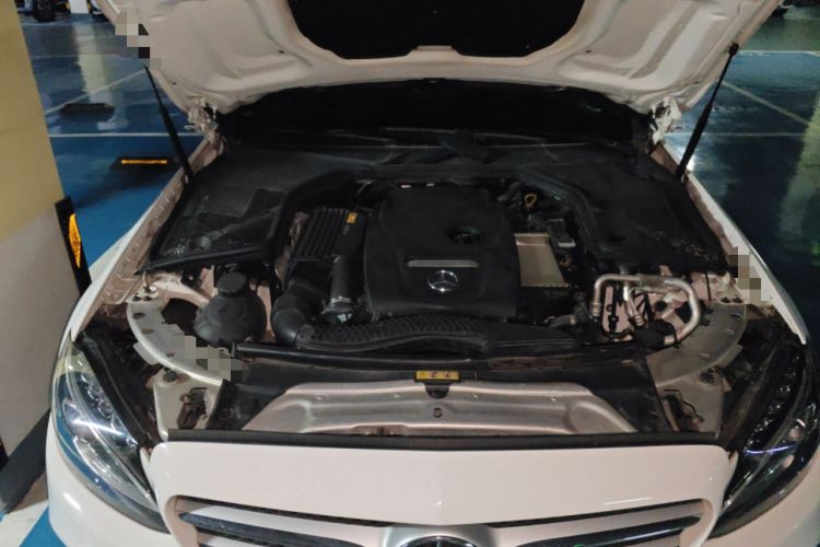 Used Mercedes-Benz C-Class 2017 Facelift C 200 Station Wagon Engine Bay